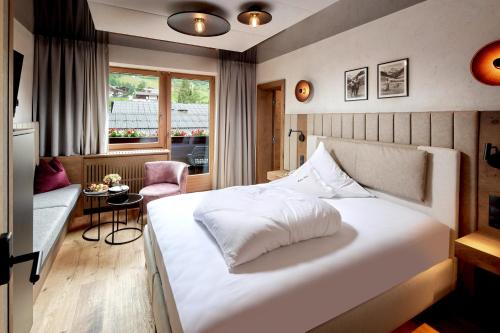 Kartnall Luxus Deluxe Single Room