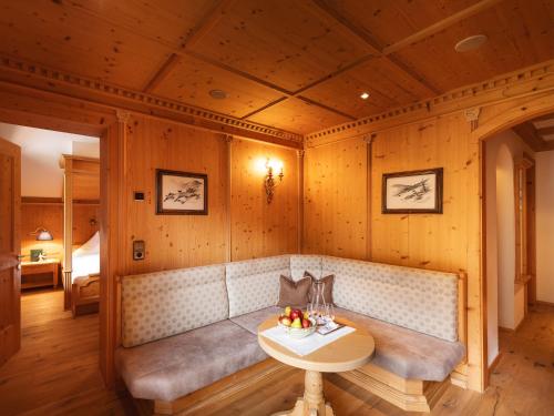 Serles Junior Suite