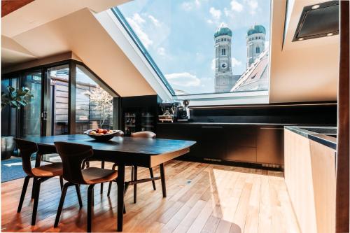 Penthouse Loft Suite