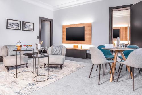 One Bedroom Suite