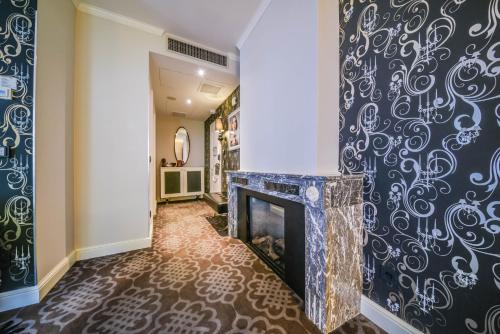 Suite with Spa Bath