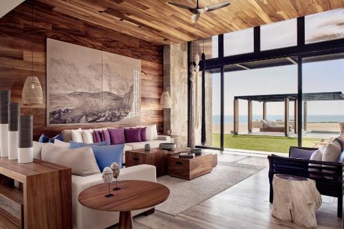 Two-Bedroom Villa - Beach Front Access