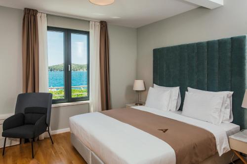 Comfort Two-Bedroom Apartment with Balcony