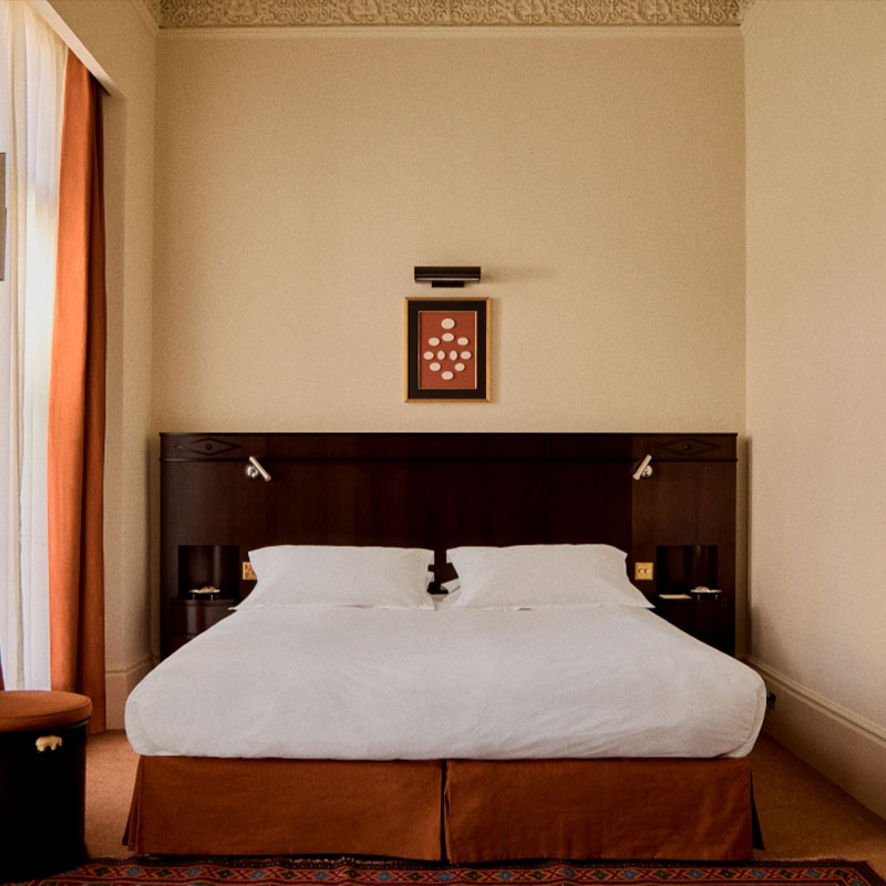 Grand Norfolk Suite