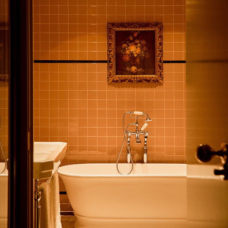 Grand Norfolk Suite