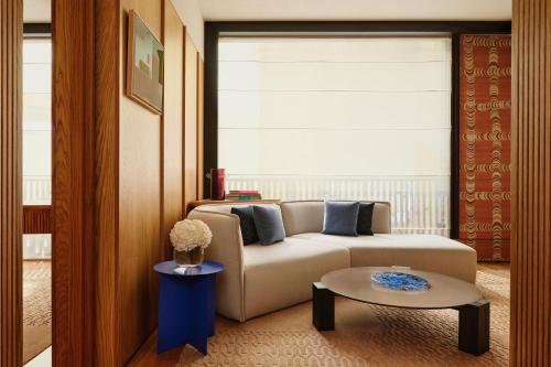 Deluxe Courtyard Studio