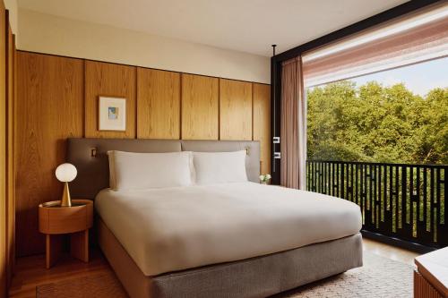 Deluxe Park Junior Suite