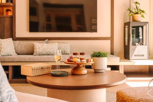 Lakeside Spa Lodge