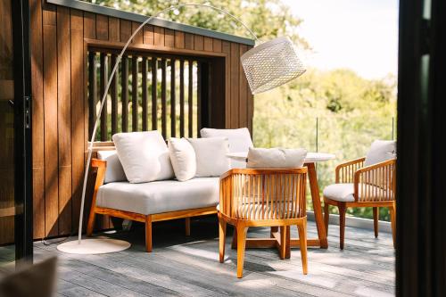 Lakeside Spa Lodge