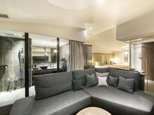 Precious Suite with Open-Air Bath