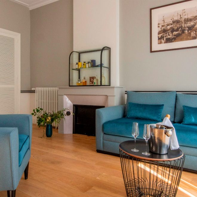 Signature Suite