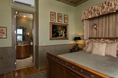 Block Island Ocean Villa