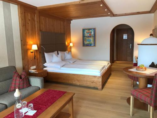 Double room with mountain view