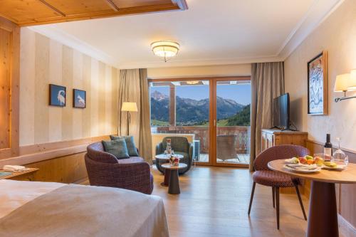 Double room with mountain view