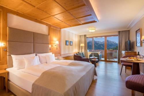 Double room with mountain view