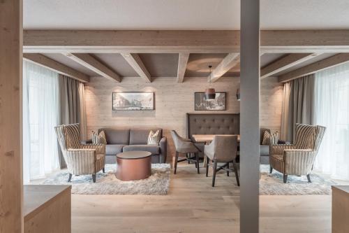 One Bedroom Suite