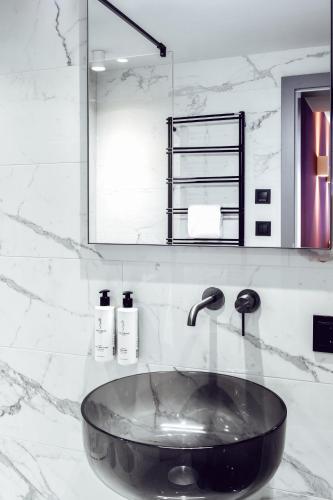 Smart Superior Suite