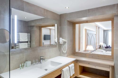 Junior Suite with balcony