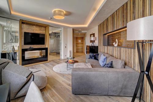 Superior Suite