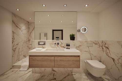 Suite with Sauna