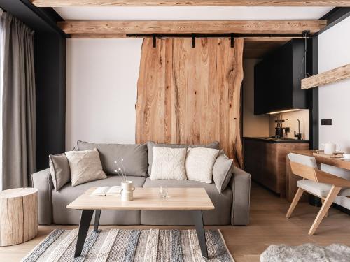 One Bedroom Apartment
