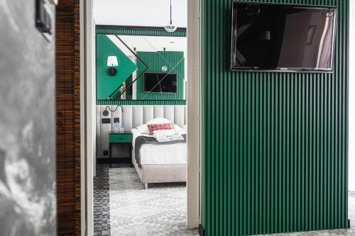Apartament typu Premiere z balkonem i widokiem na góry (Budynek Główny)