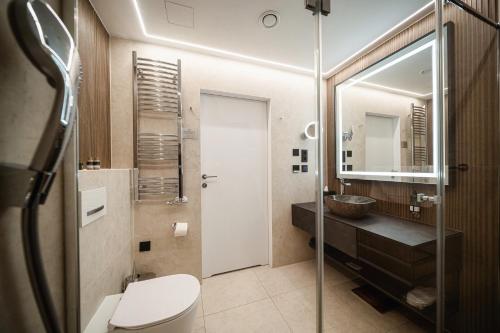 Apartament typu Executive z wanną z hydromasażem (Budynek główny)