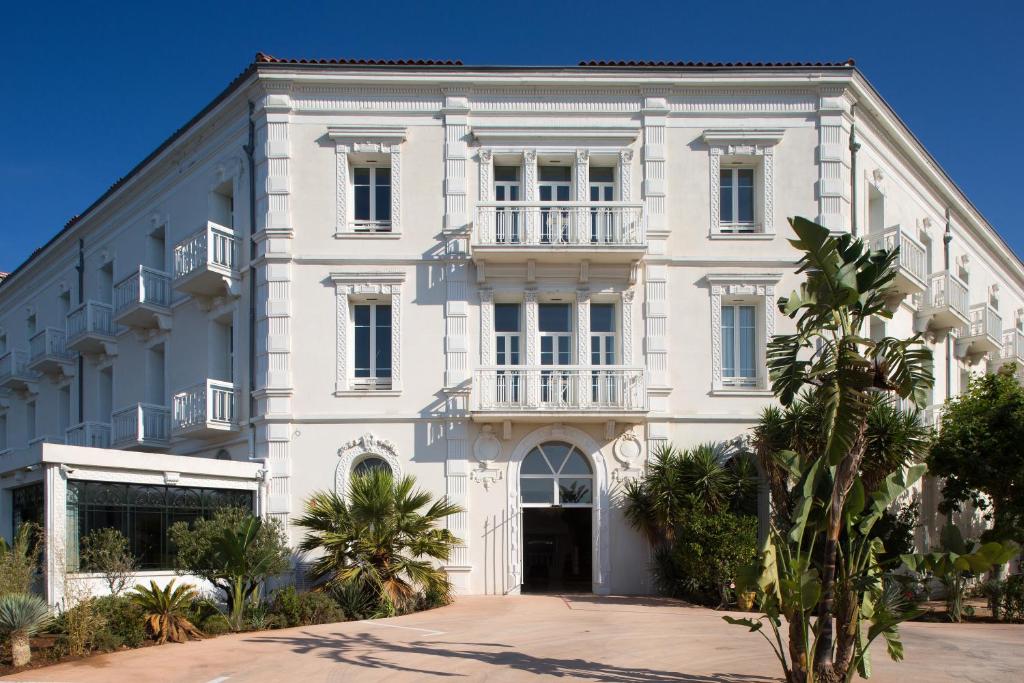 Grand Hôtel des Sablettes Plage