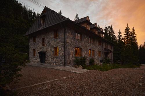 Granite Deluxe Double Room with Mountain View