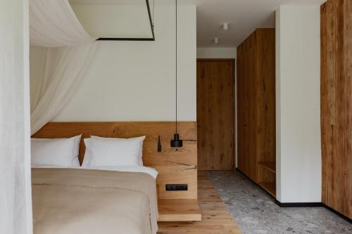 Deluxe Double Room with Bath