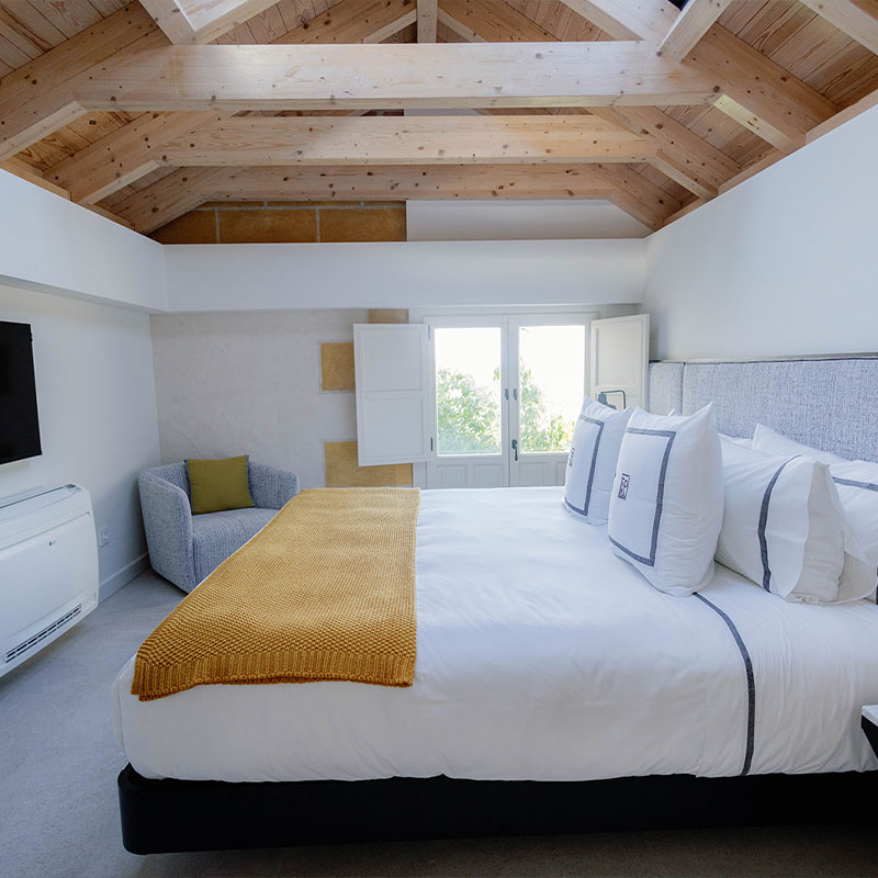 Loft Suite