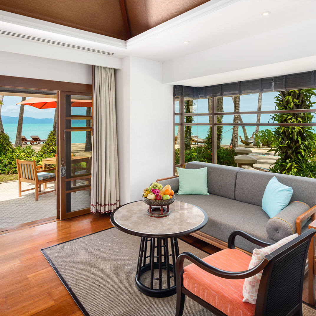 Deluxe Beachfront Villa