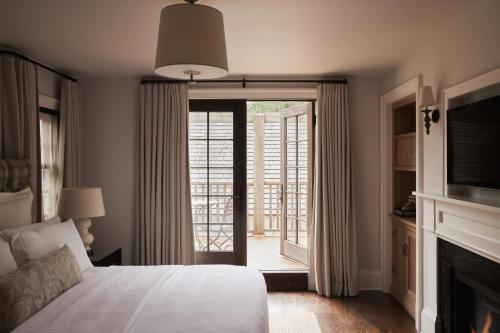 King Room with Balcony