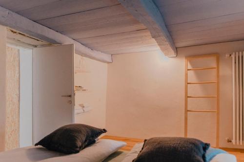 Double or Twin Room with Shared Bathroom