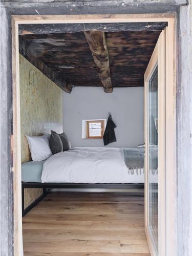 Double or Twin Room with Private Bathroom