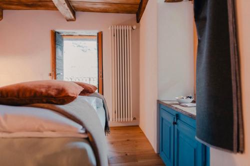 Double or Twin Room with Private Bathroom