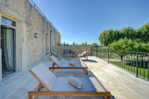 Deluxe Junior Suite with terrace and spa access
