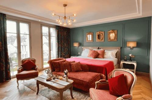 Executive Room