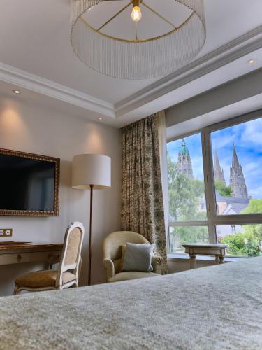 Executive Room