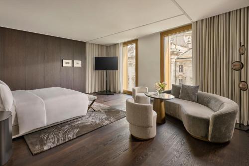 One Bedroom Junior Suite