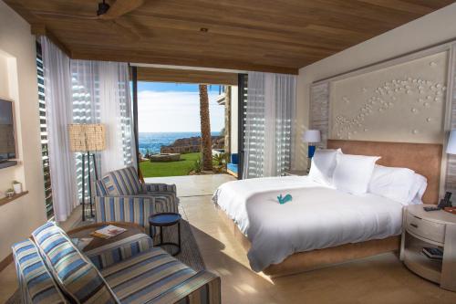 Three Bedroom Oceanfront Villa with Pool
