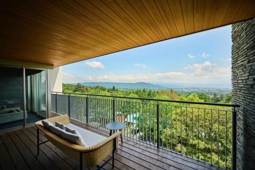 Deluxe Twin Room with Sky View