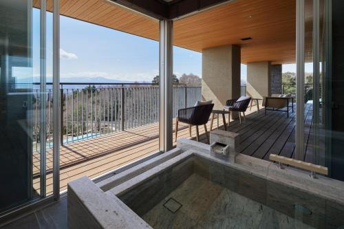 Junior Suite with Sky View