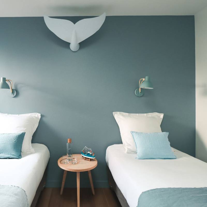 Signature Family Suite