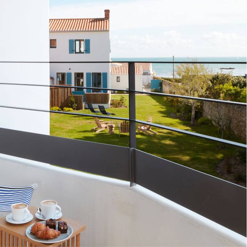 Superior Terrace Ocean Room 