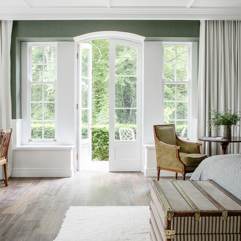 Lily Pond Room