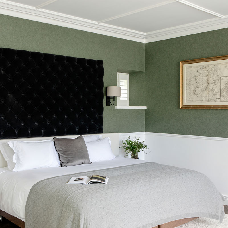 Lily Pond Room