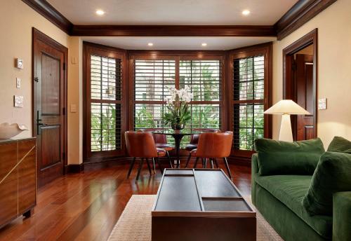 One Bedroom Suite
