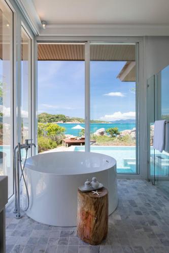 Fahn Noi Private Island Pool Villa