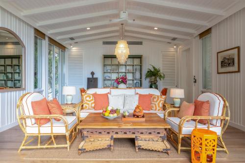 Fahn Noi Private Island Pool Villa